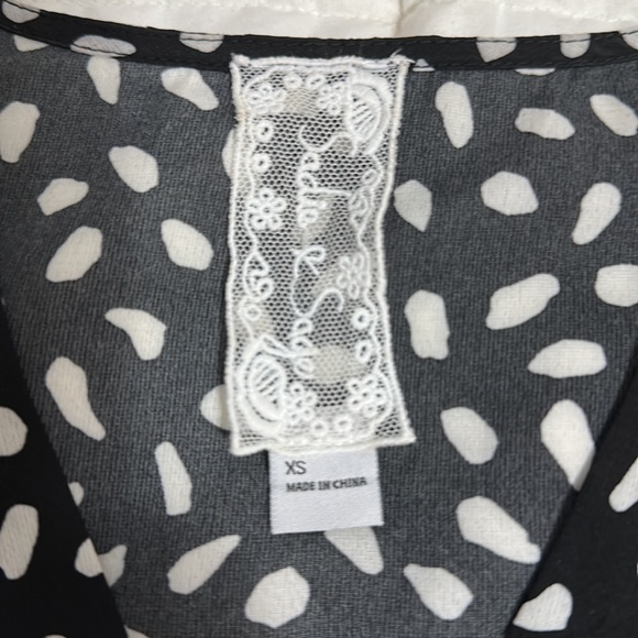 Sadie & Sage XS dress. Black with white asymmetrical dots. Rarely worn. - Picture 3 of 7